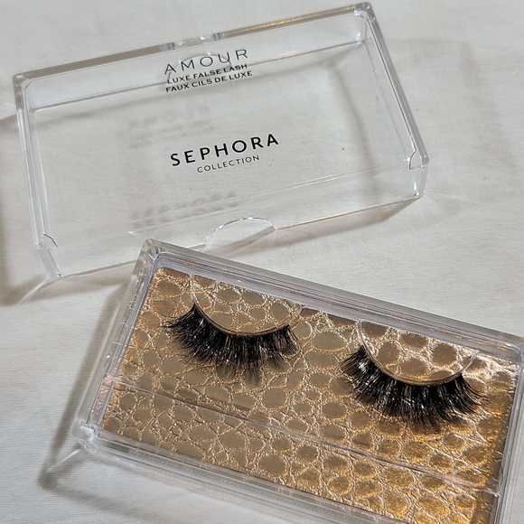 Sephora Other - SOLD "Amour" Sephora Exclusive Luxe Lashes Sephora Other - SOLD "Amour" Sephora Exclusive Luxe Lashes